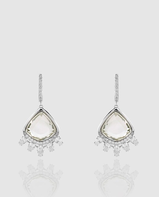 Pendientes largos Agatha Paris by Vicky MB del modelo Salma