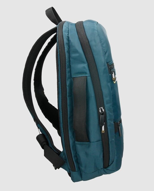 Mochila de hombre en color azul con doble cremallera