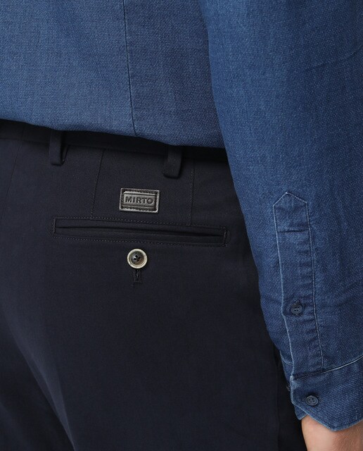 Chino de hombre Mirto regular azul