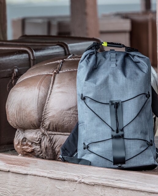 Mochila para el portátil antirrobo unisex XD Design Bobby Urban Lite en gris