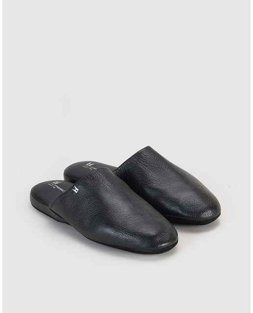 Zapatillas de casa de hombre Moreschi de piel en color negro