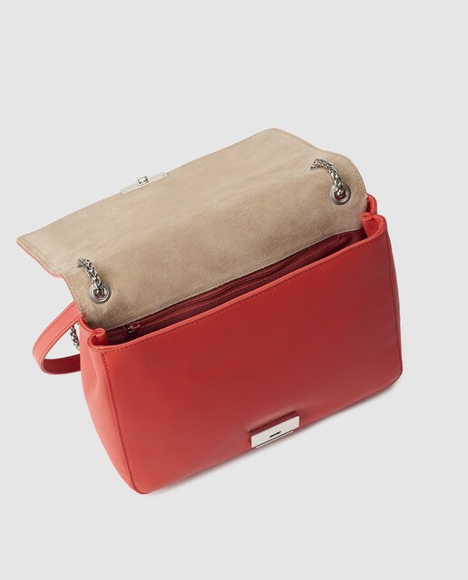 Bandolera pequeña de mujer Furla Gemma de piel coral con solapa