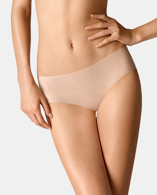 Braga Wolford lisa invisible