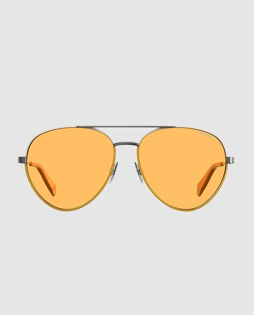 Gafas de sol de mujer Polaroid metálicas de aviador en tono plateado con lentes en amarillo