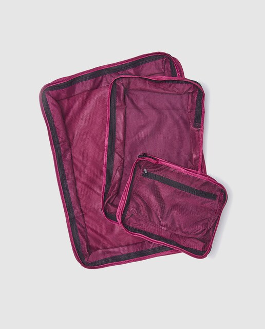 Pack de tres fundas, moradas, para viaje