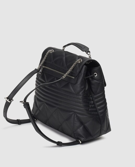 Mochila mediana de mujer Furla Fortuna de piel acolchada en negro