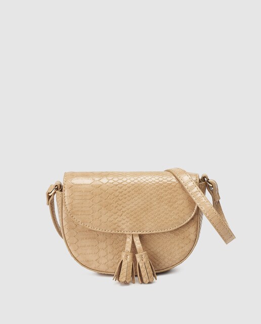 Bandolera mini de mujer El Corte Inglés en beige con grabado de serpiente