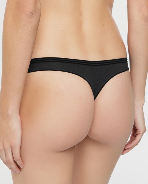 Tanga Wolford con cintas de silicona