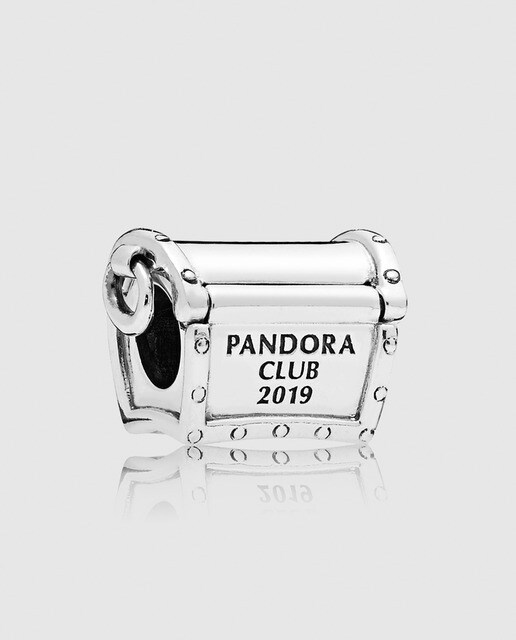 Charm Pandora en plata Club 2019 de plata y diamante
