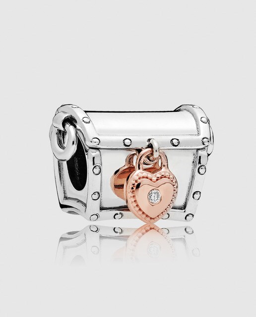 Charm Pandora en plata Club 2019 de plata y diamante