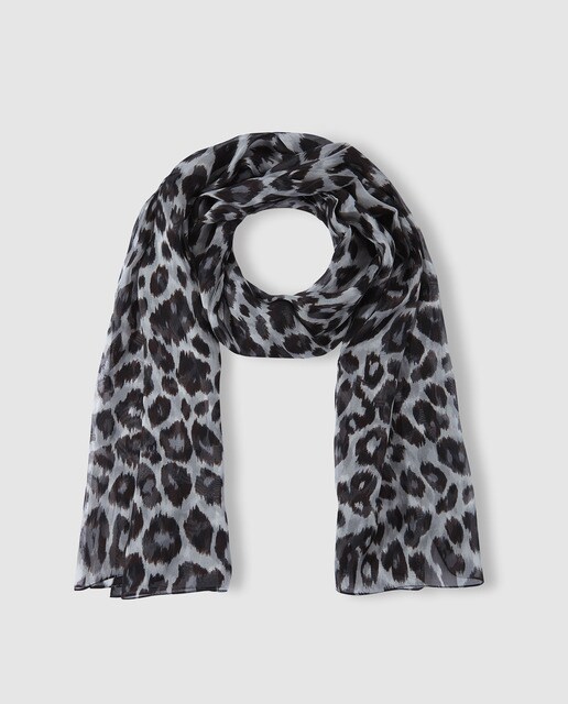 Fular El Corte Inglés en chiffon de seda gris con animal print