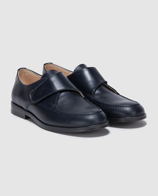 Scarpe da comunione da bambino Tizzas di colore blu navy con chiusura con adherente