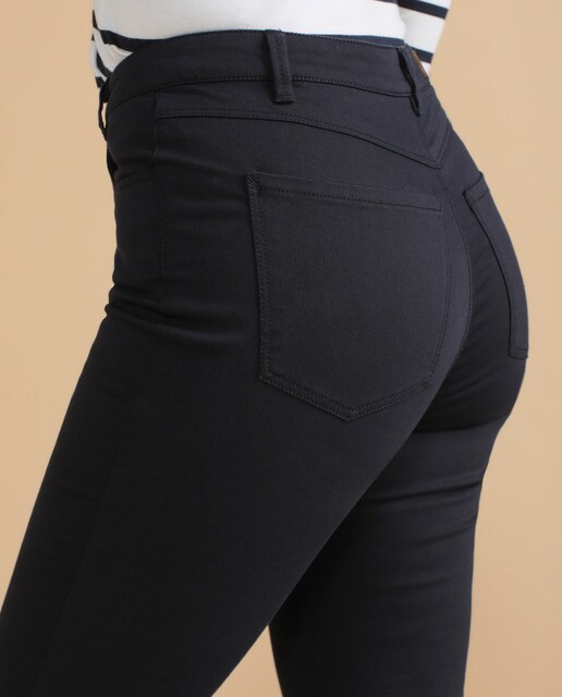 Pantalón pitillo cinco bolsillos de mujer