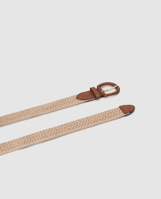 Cinturón de mujer trenzado en beige con detalles a contraste