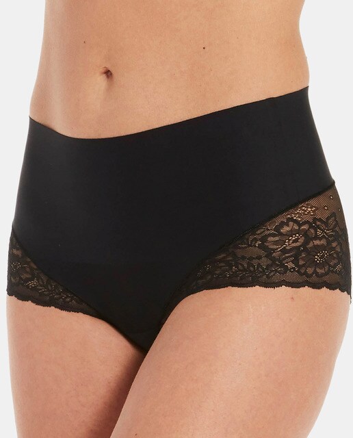 Cuecas altas adelgaçantes Tummy Shaper em renda pretas