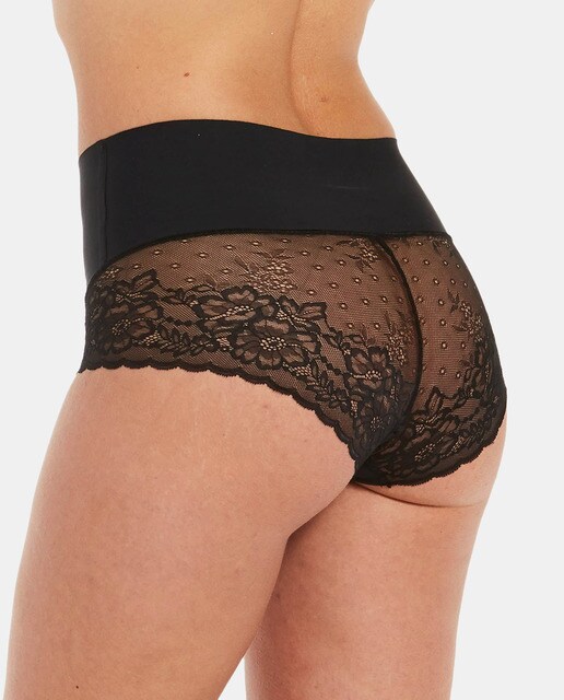 Cuecas altas adelgaçantes Tummy Shaper em renda pretas
