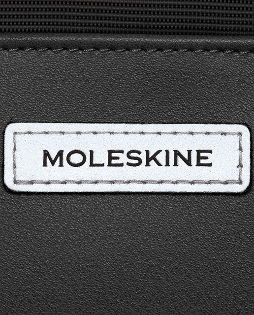 Mochila de hombre Moleskine Metro en negro con cremallera