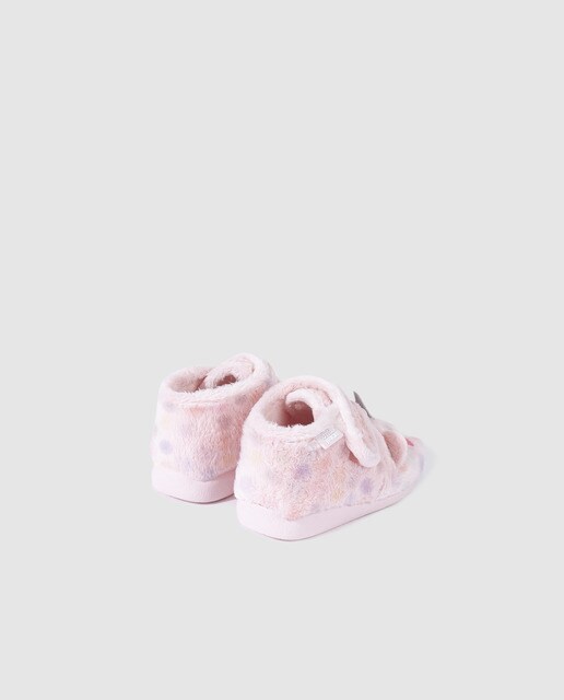 Pantufas fechadas de menina Cotton Juice rosa com pormenor de unicórnio