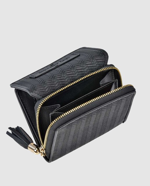 Cartera pequeña de mujer Guy Laroche de piel grabada en negro con monedero