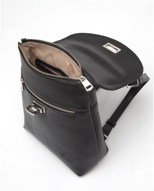 Mochila de mulher Laura Valle preta em pele de cordeiro lisa com gravura da marca