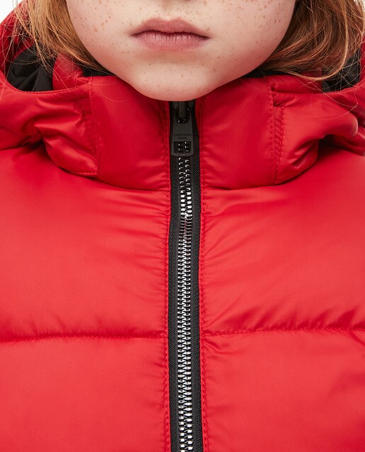 Parka de menina Calvin Klein acolchoada vermelha