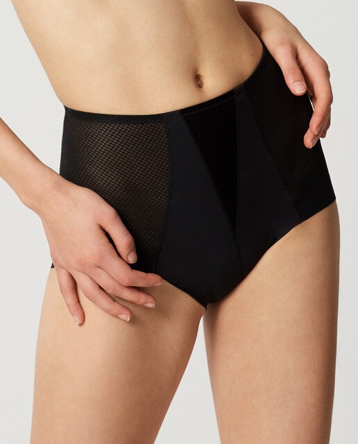 Cueca adelgaçante Silhouette preta