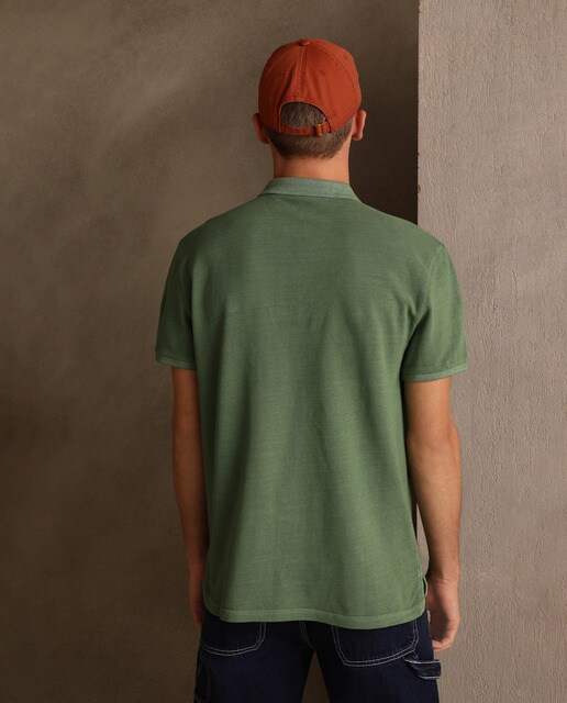 Pólo regular verde de homem de manga curta