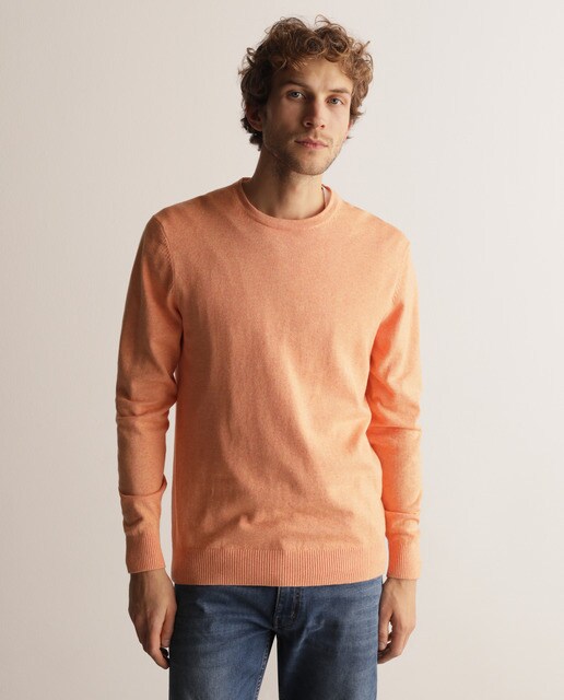 Jersey de hombre naranja con el cuello redondo