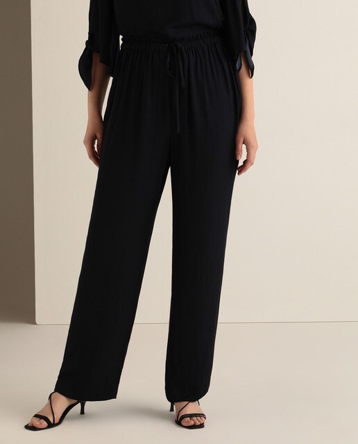 Pantalón fluido de mujer talla grande con cintura elástica