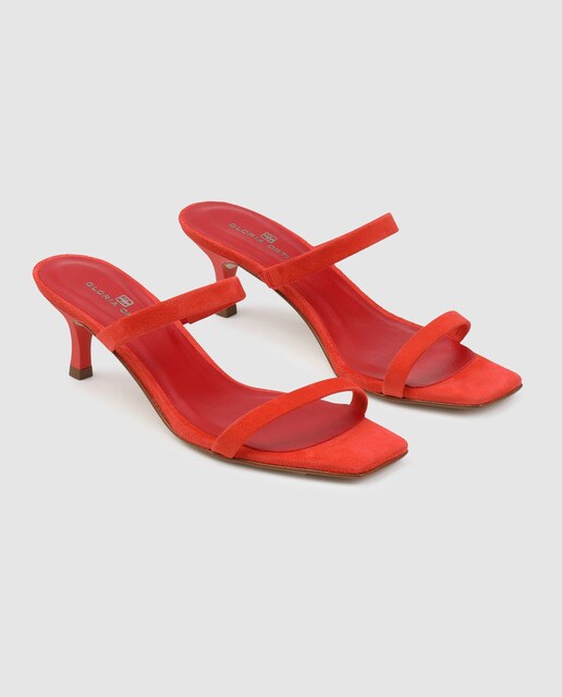 Sandalias de tacón de mujer Gloria Ortiz en ante rojo