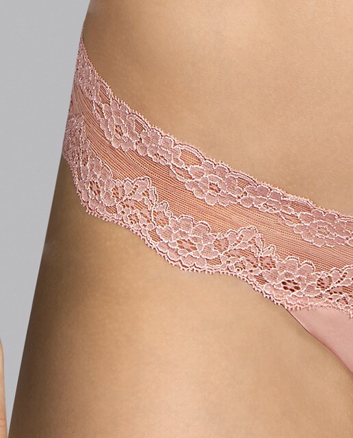 Tanga Verbier con encaje