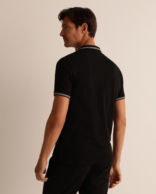 Polo piqué de hombre Emporio Armani negro de manga corta