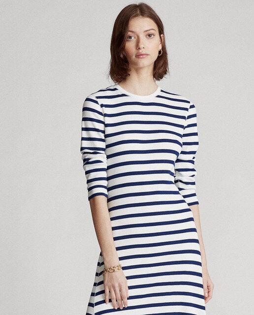 Vestido midi de rayas de manga francesa