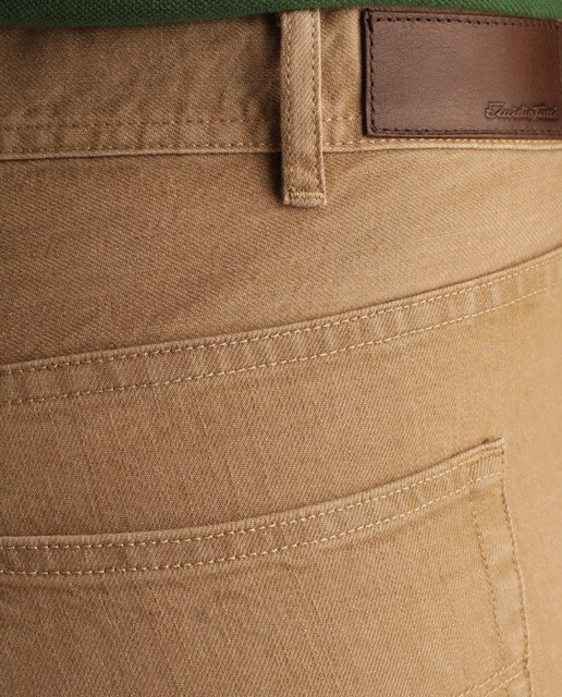Pantalón 5 bolsillos regular marrón tallas grandes