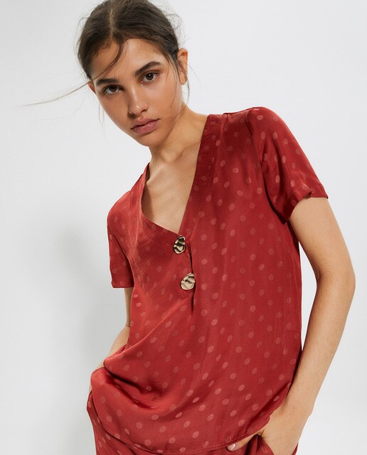 Blusa jacquard de mujer con botones