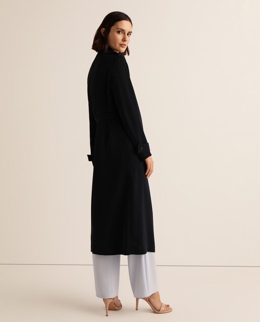 Gabardina larga fluida de mujer