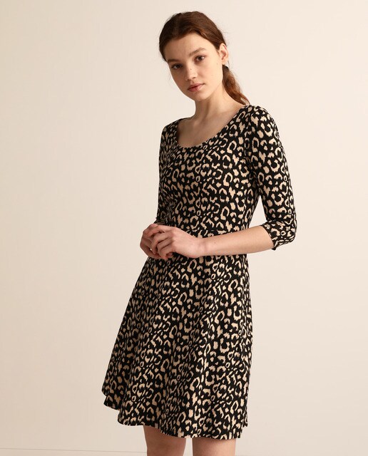 Vestido estampado com manga 3/4