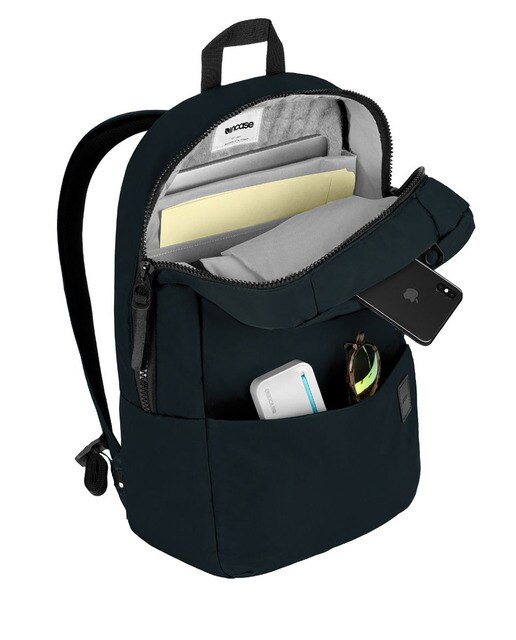 Mochila azul com fecho de correr