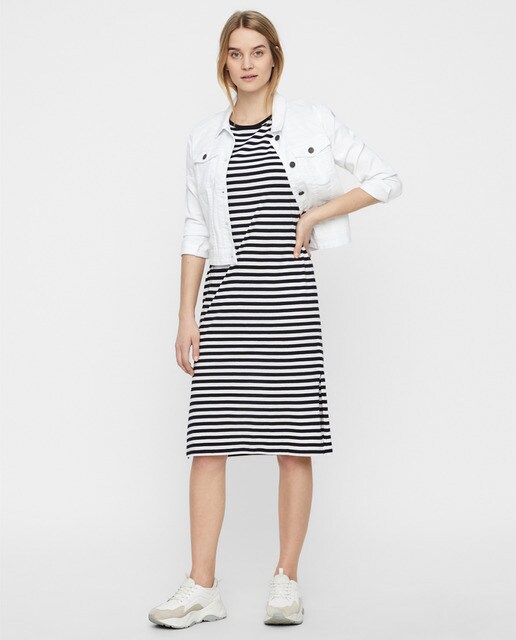 Vestido midi de manga corta