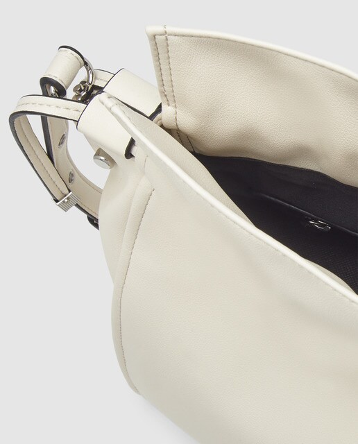 Mala de ombro cru com bolsos interiores