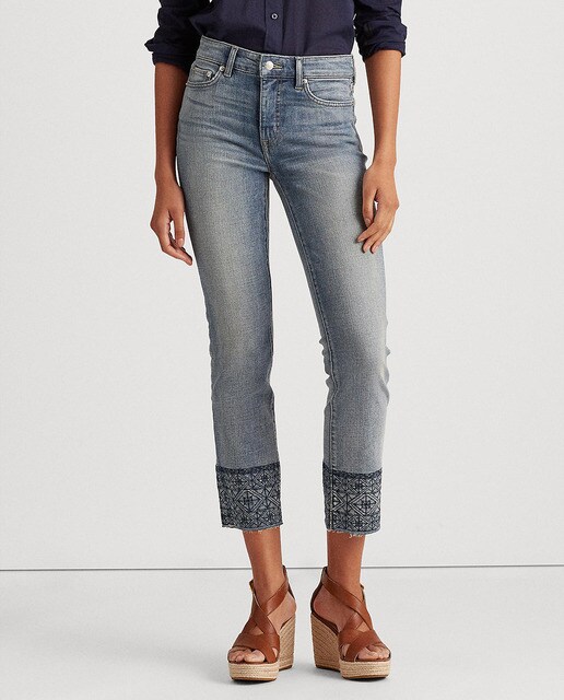 Jeans lisas com corte regular