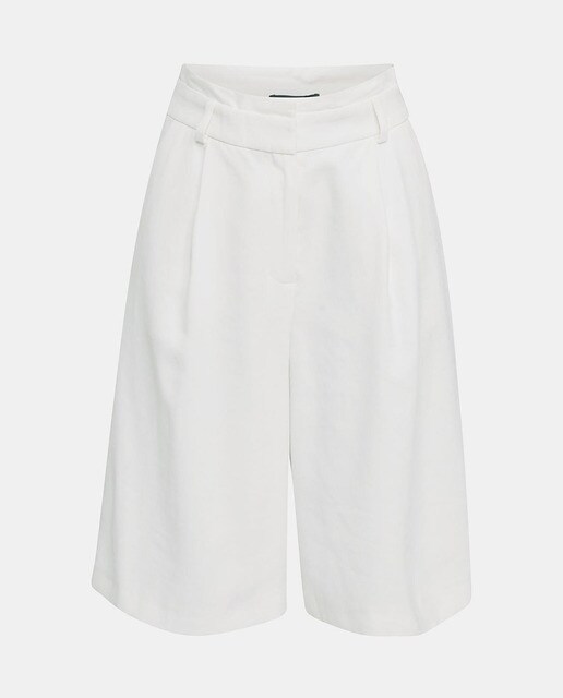 Bermuda de mujer monocolor con pinzas