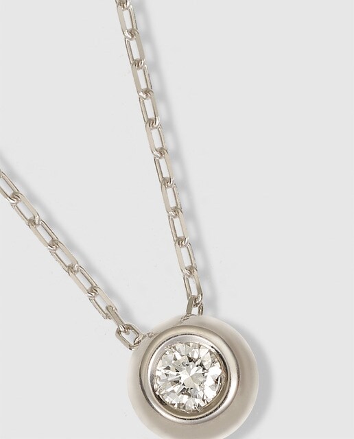 Colgante de oro blanco con diamante