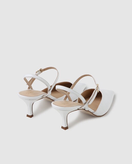 Zapatos de salón de mujer Pedro Miralles destalonados de color blanco