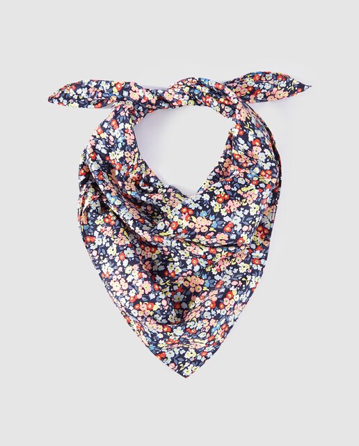 Bandana azul marino el Corte Inglés con estampado floral