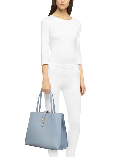 Tote grande Furla Sofia de piel en azul claro con apoyos metálicos