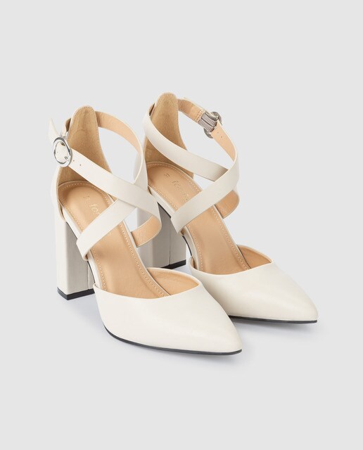 Zapatos de salón de mujer Fórmula Joven en blanco con tiras cruzadas en pala
