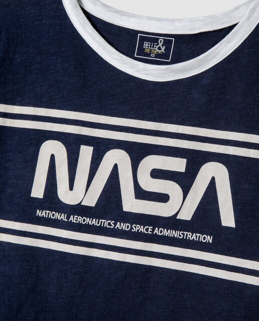 T-shirt azul-marinho com estampado da Nasa