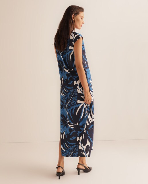 Vestido com estampado abstracto