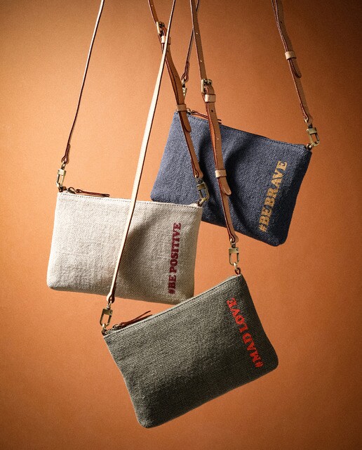 Bandolera de mujer Southern Cotton en mezcla de lino y piel en tono gris con cremallera